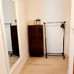 Kawalerka Przy Plazy Apartment